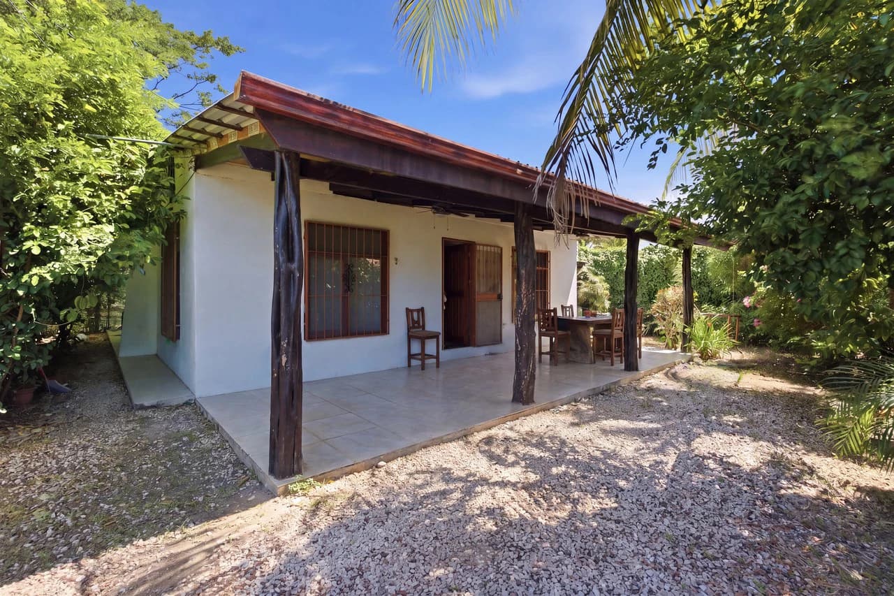 Casa De Anna: Two Homes on One Lot in Huacas, Costa Rica - photo 11