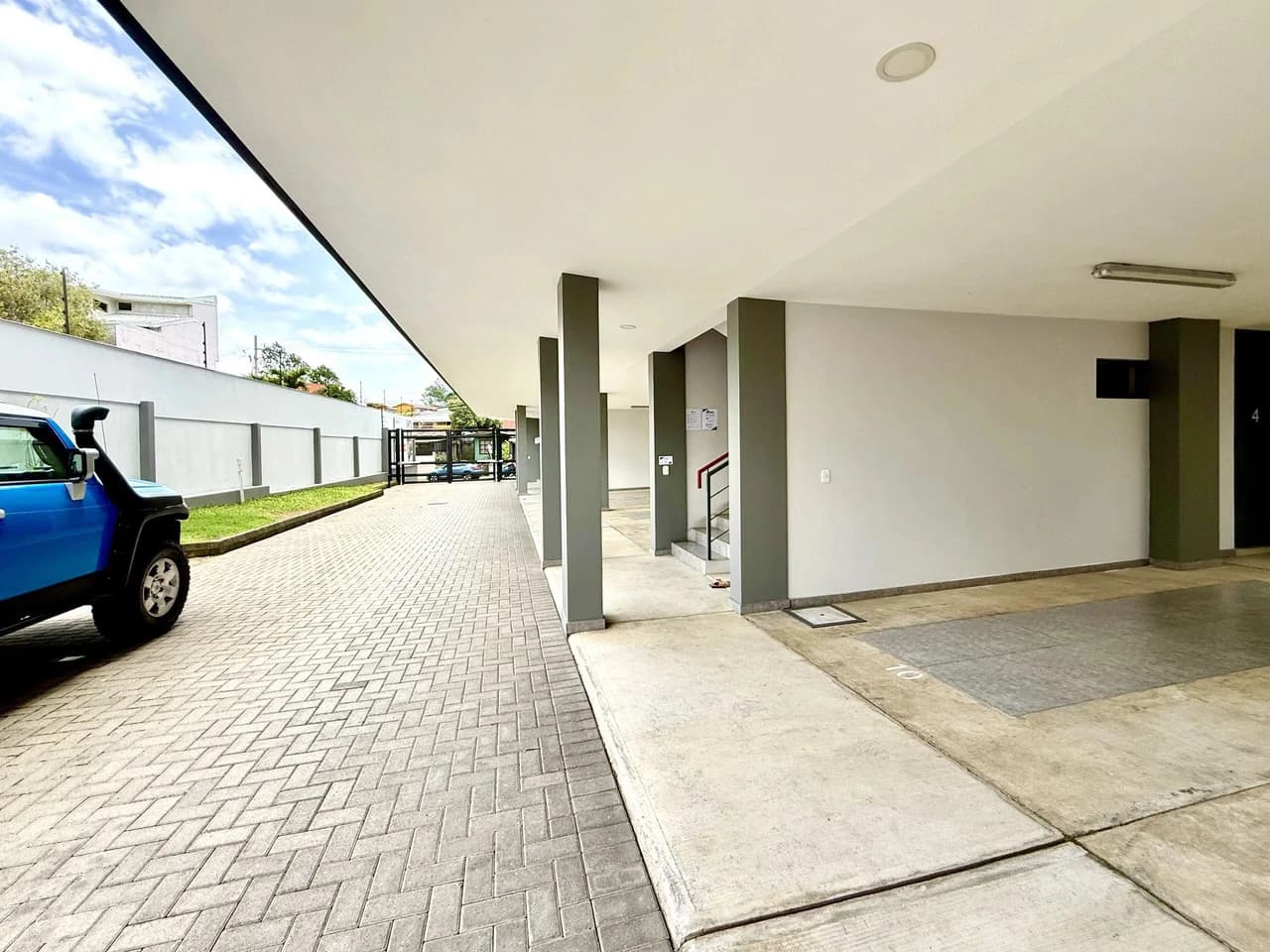 San Pedro Condo: Urban Sunset Loft - Modern Furnished 2 Bedroom Condo for Sale in San Pedro, San José - photo 42