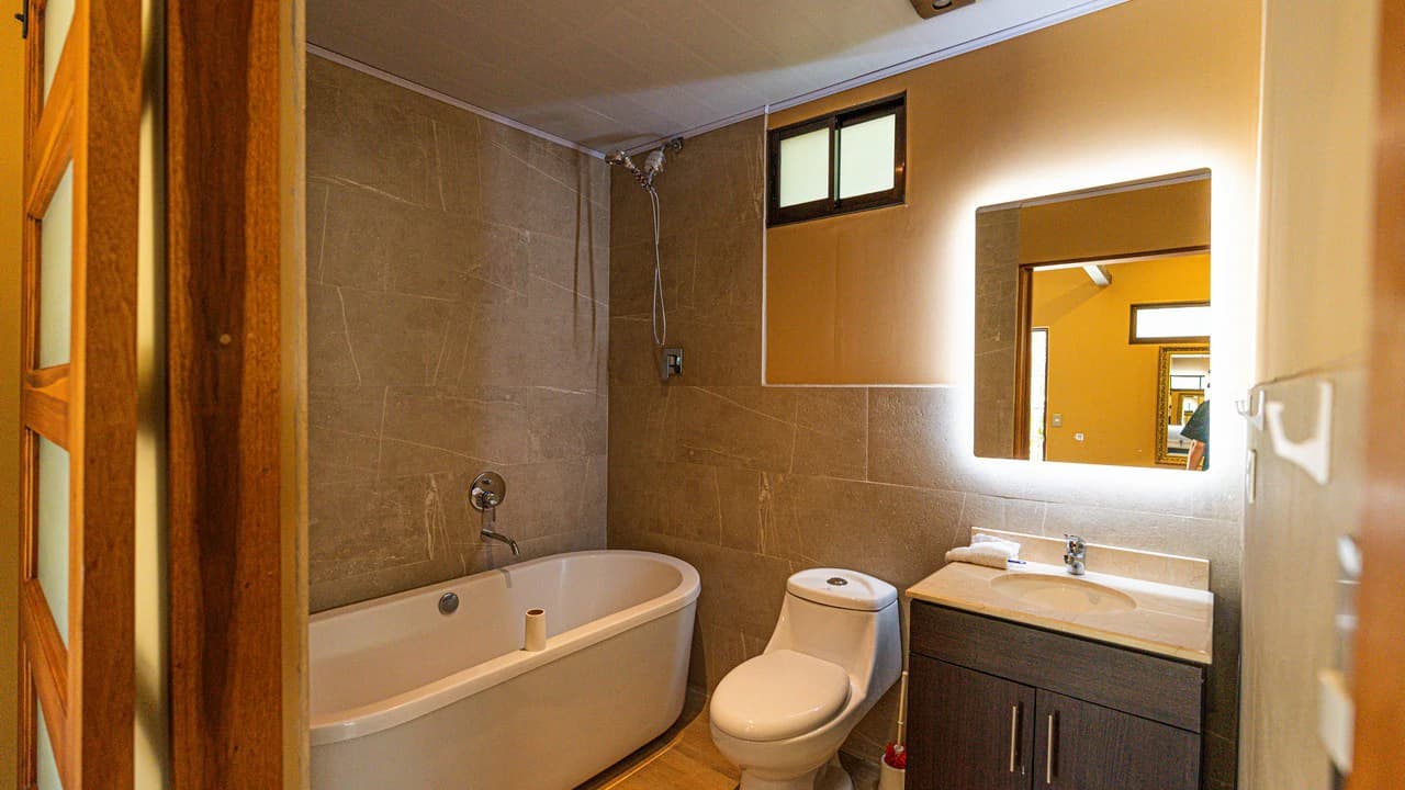 Riverfront Mushroom Farm & Private Waterfall Residence in Orosi - photo 26