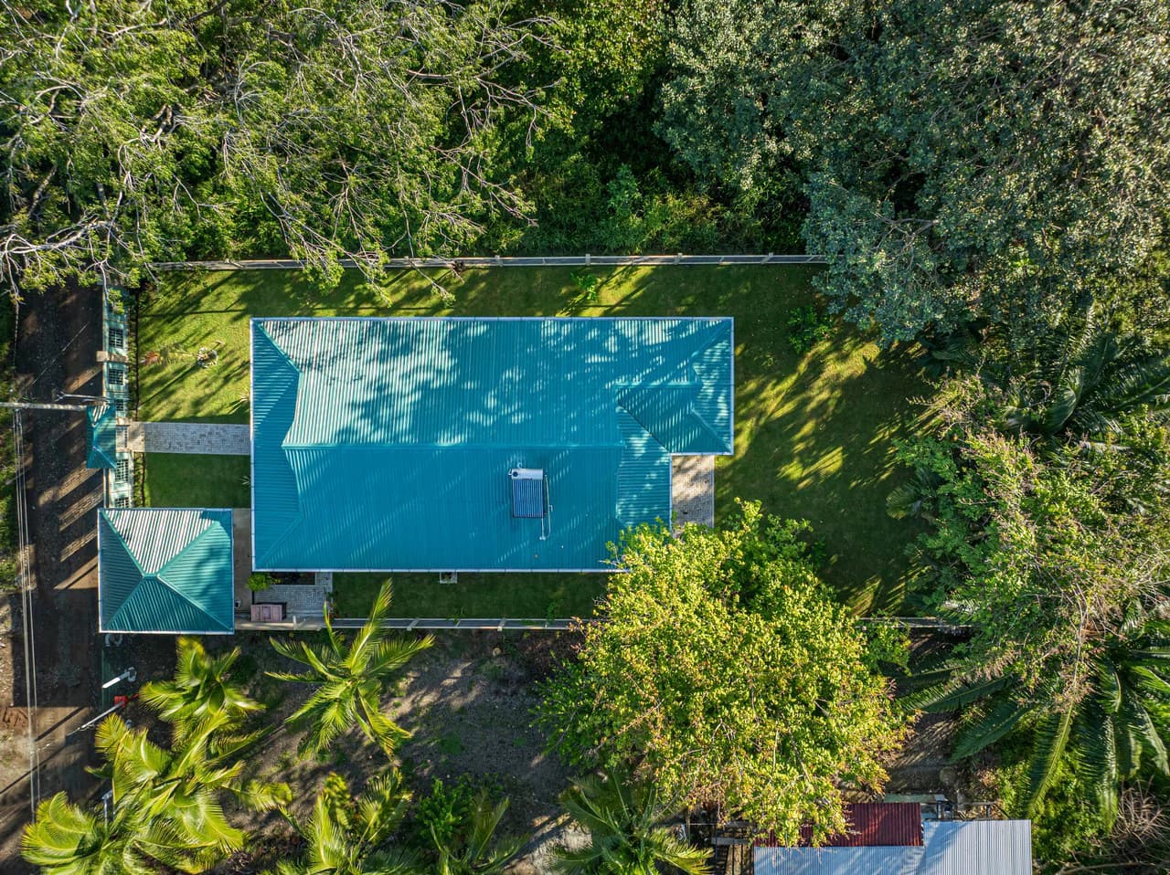 Casa Tortuga: New Home Just 3 Minutes Walk From Playa Matapalo - photo 4