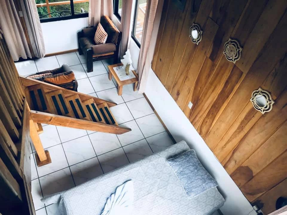 2 Acres with 4 houses Centrally located in Monteverde BV0224: Turn-Key Accommodations Business on 2 Acres Just 5 Minutes from Santa Elena – Surrounded by Nature, Ready to Grow - photo 40