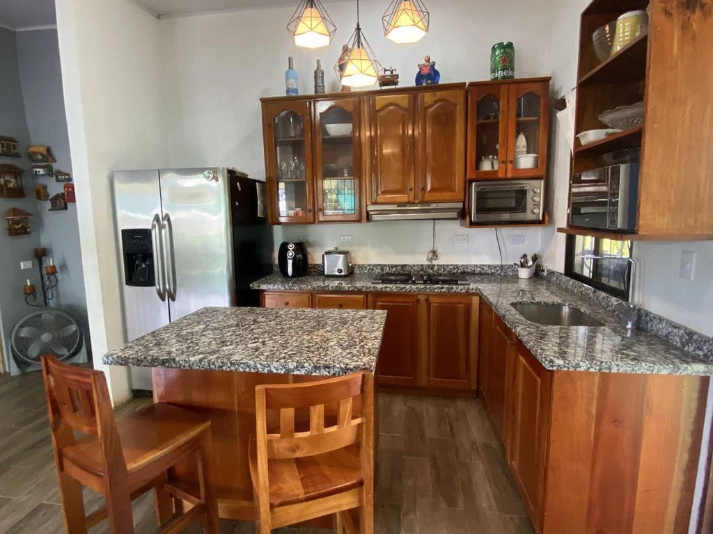 Casa Munoz: 3 Bedroom Home and 2 Unit Duplex with space for a pool, Located in El Canto de los Gavilanes - photo 18
