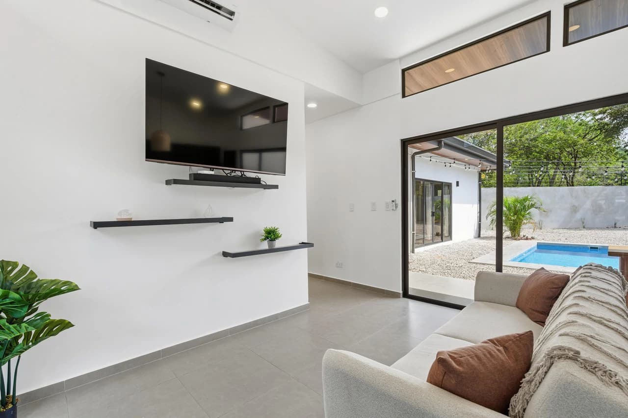 Villa Shalom: Your peaceful, private retreat designed for the investors who want it all without overpaying - photo 3