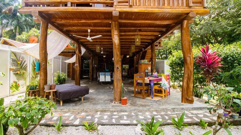 Casa LaMaite: Charming Multifamily Property with Pool – 5 Minutes from Sámara beach and downtown - Motivated Sellers - photo 13