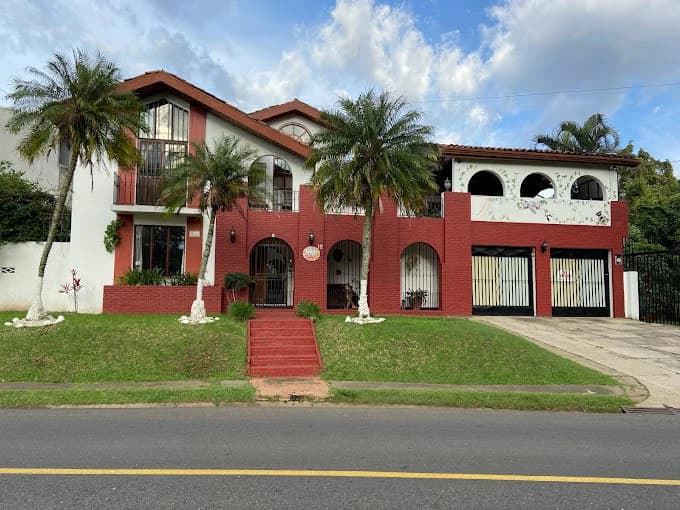 Beautiful House Mediterranean Style in Ciudad Cariari