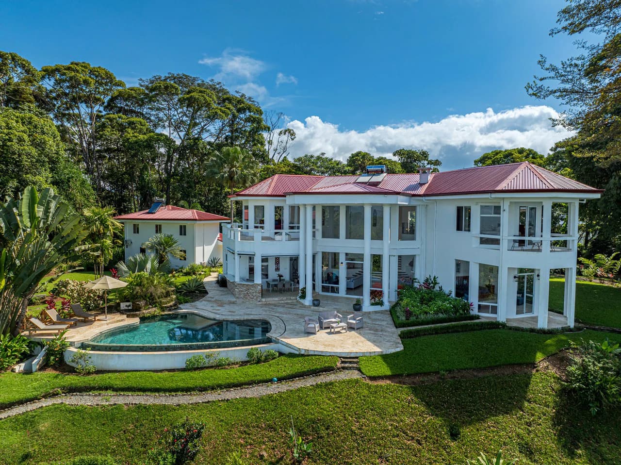 17 ACRES – 5 Bedroom Grand Estate, Guest House, SPECTACULAR VIEWS!!! - photo 5