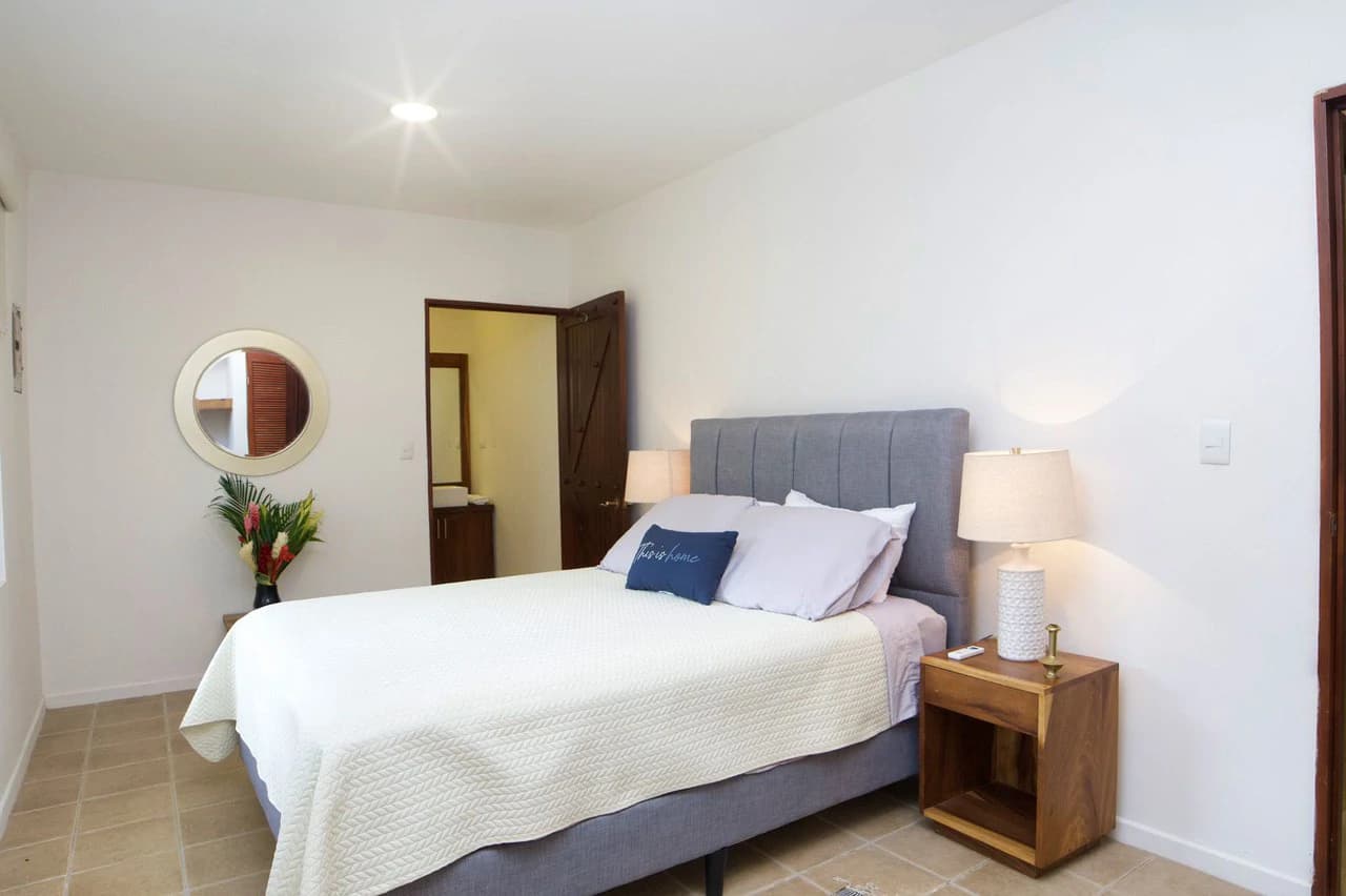 RIVIERA RESIDENCES: 12 Home Community for Sale - Profitable Investment Opportunity 5 min walk to Playa Potrero - photo 8