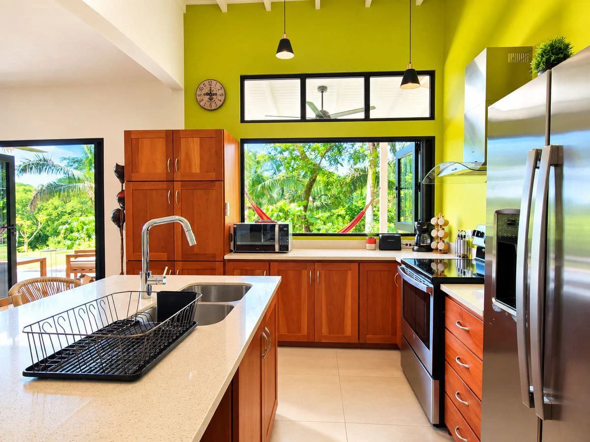 Casa Selva Serena: 3-Bedroom home & Guest Unit | A Rare Tropical Setting Just Minutes from Sámara Beach - photo 10