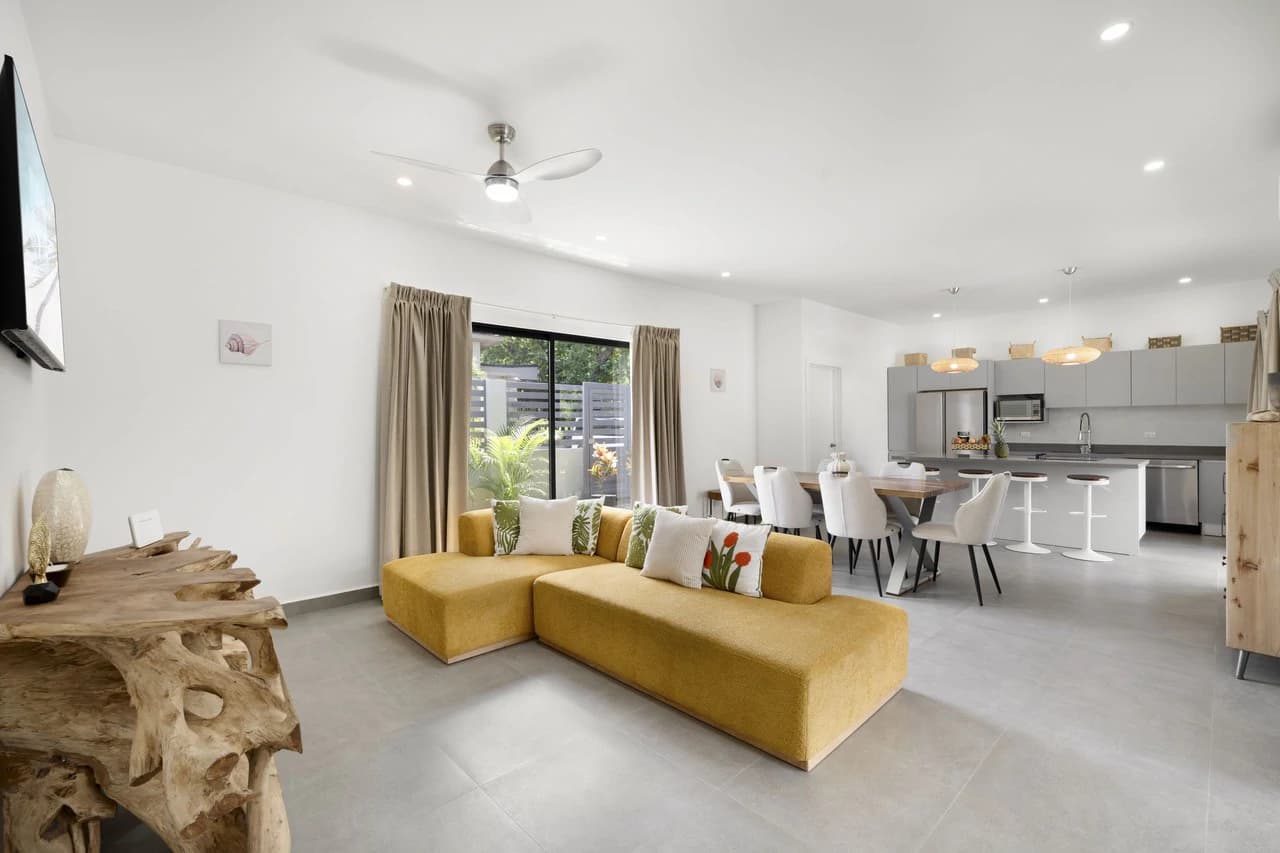Casa Mikella: Brand New, Fully Furnished Beachside Bliss! - photo 2