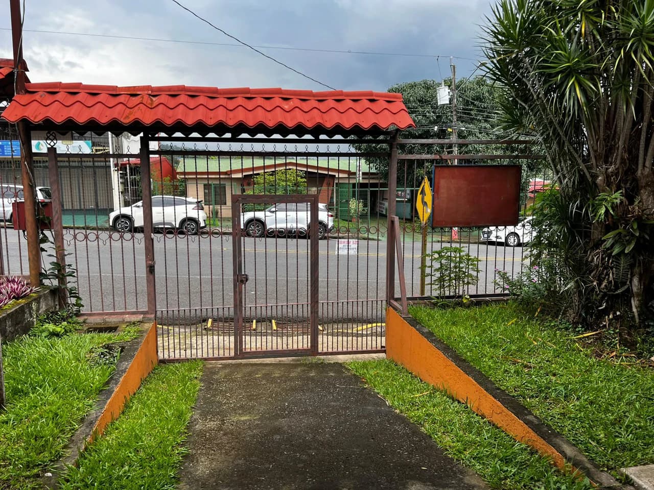 Commercial Zoned Opportunity! - photo 3