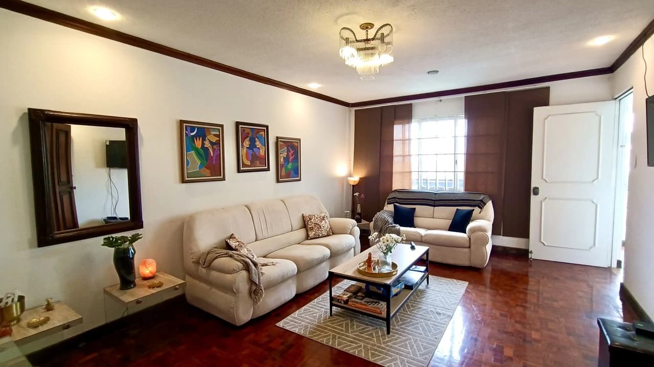 Luxury home in Rohrmoser, San Jose, Costa Rica - photo 10