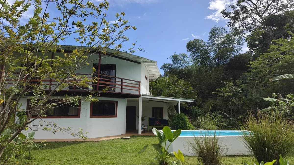 ID 947: 2 BD/2BA Renovated Home with Ocean View Near Playa Negra - photo 2