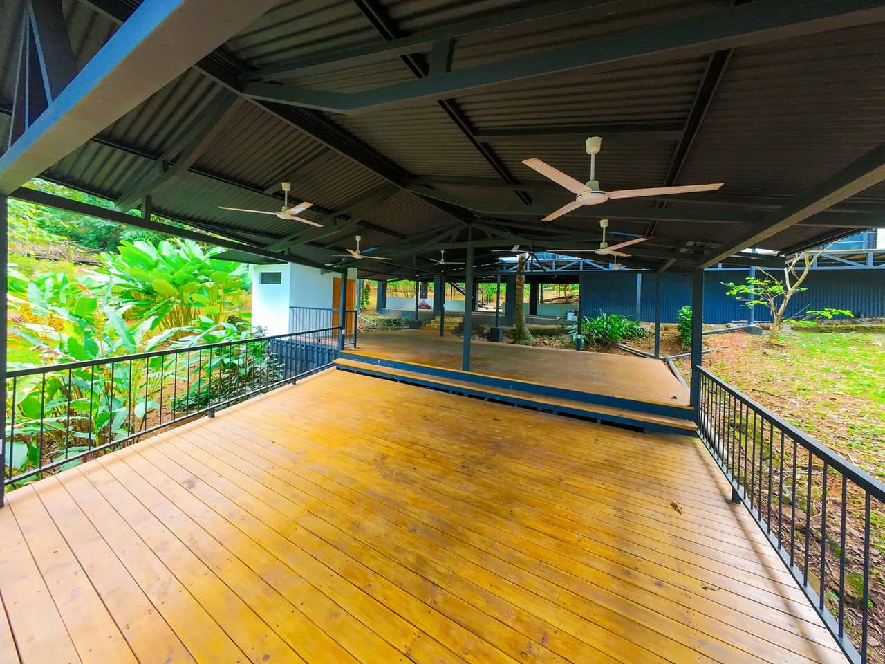 Prime Commercial Opportunity: 10-Bedroom Hotel with Endless Potential in Ojochal - photo 39