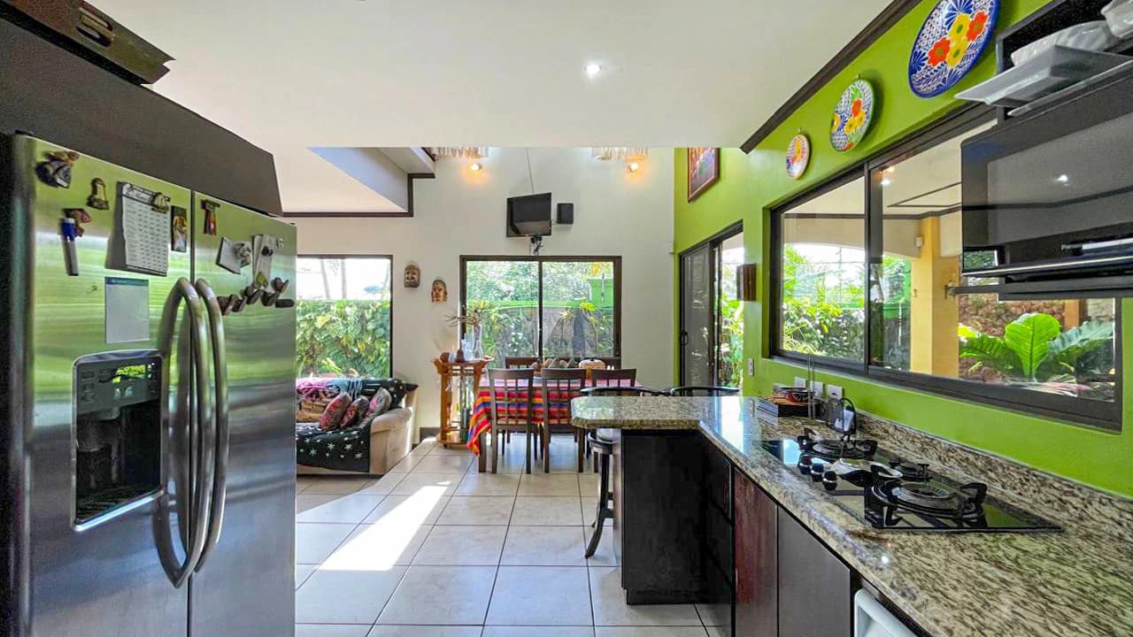 Home for sale or for RENT with furnished -Bosque Alto Condominium- Grecia - photo 10