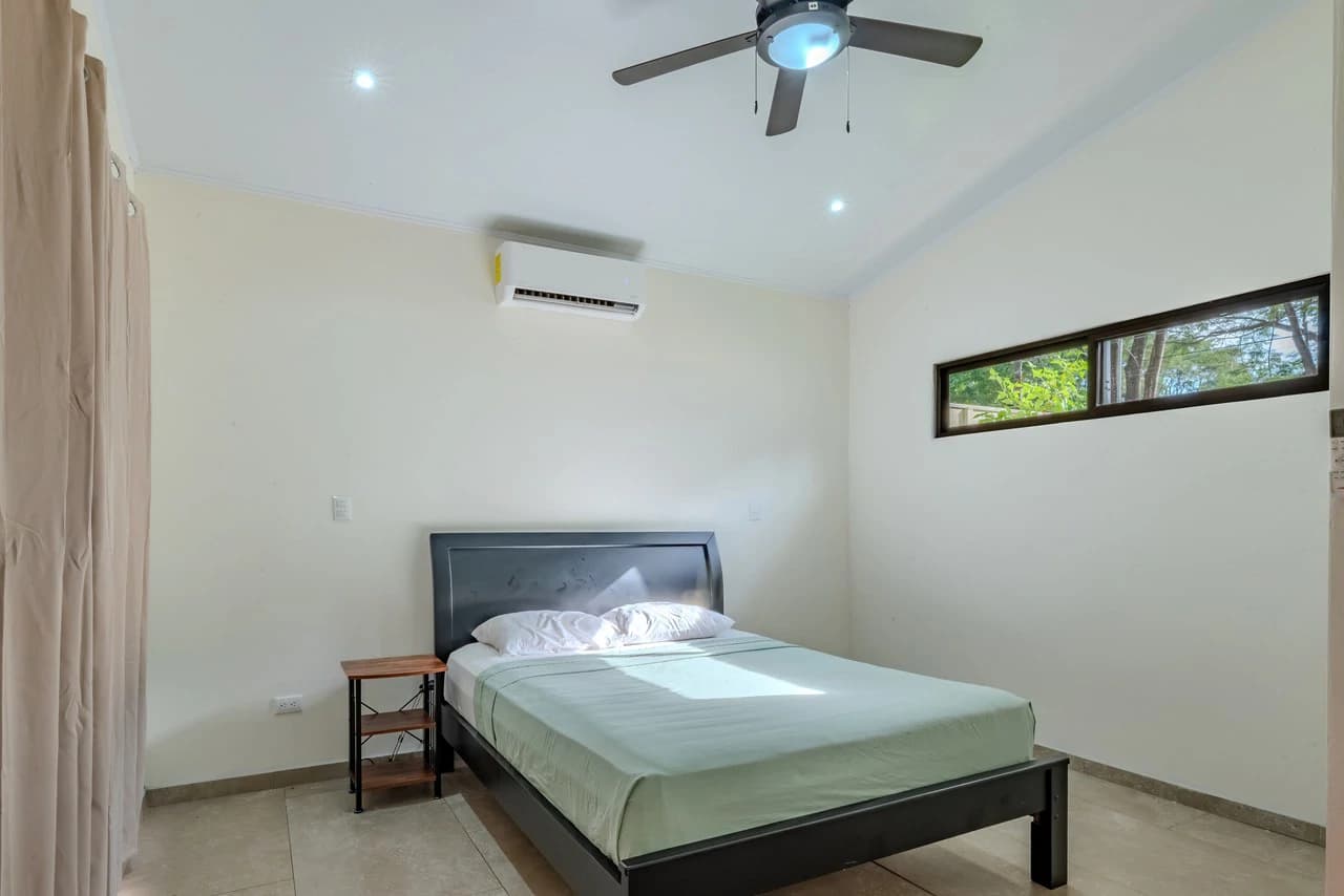 Modern 3-Bedroom Home Near Marino Ballena National Park – Central Uvita - photo 6