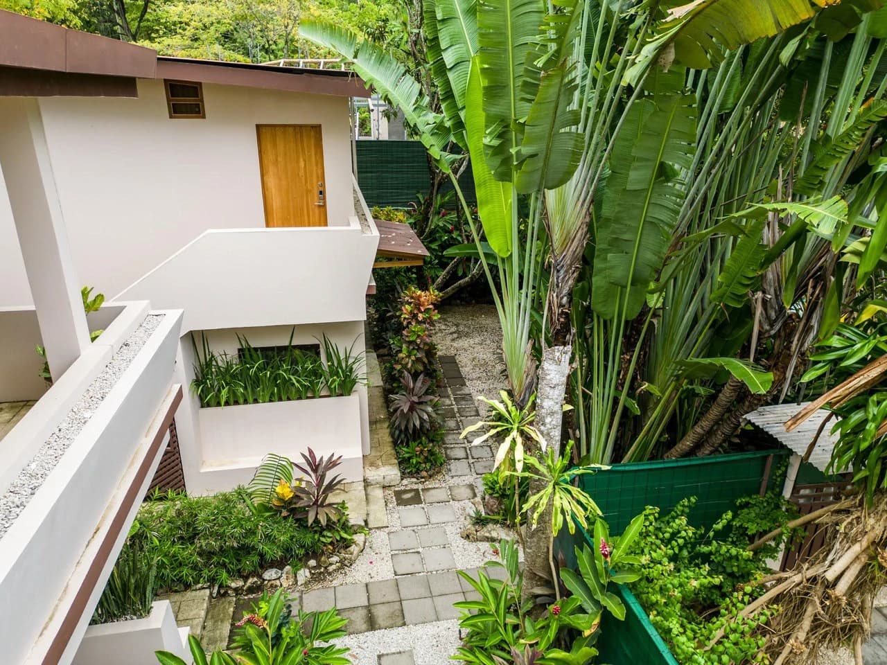 Samara Village Apartments: Income generating Potential with Room to Expand - photo 3