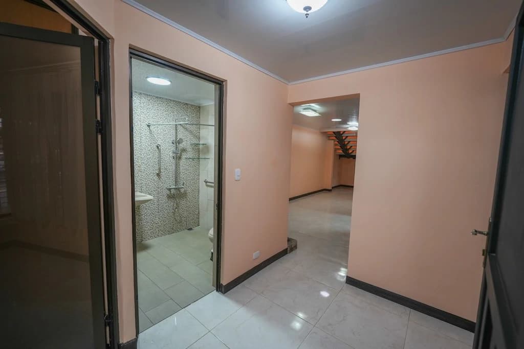 House For Sale in Lomas de Ayarco - photo 4