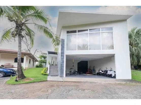 Near the Coast House For Sale in Playa Hermosa - photo 2