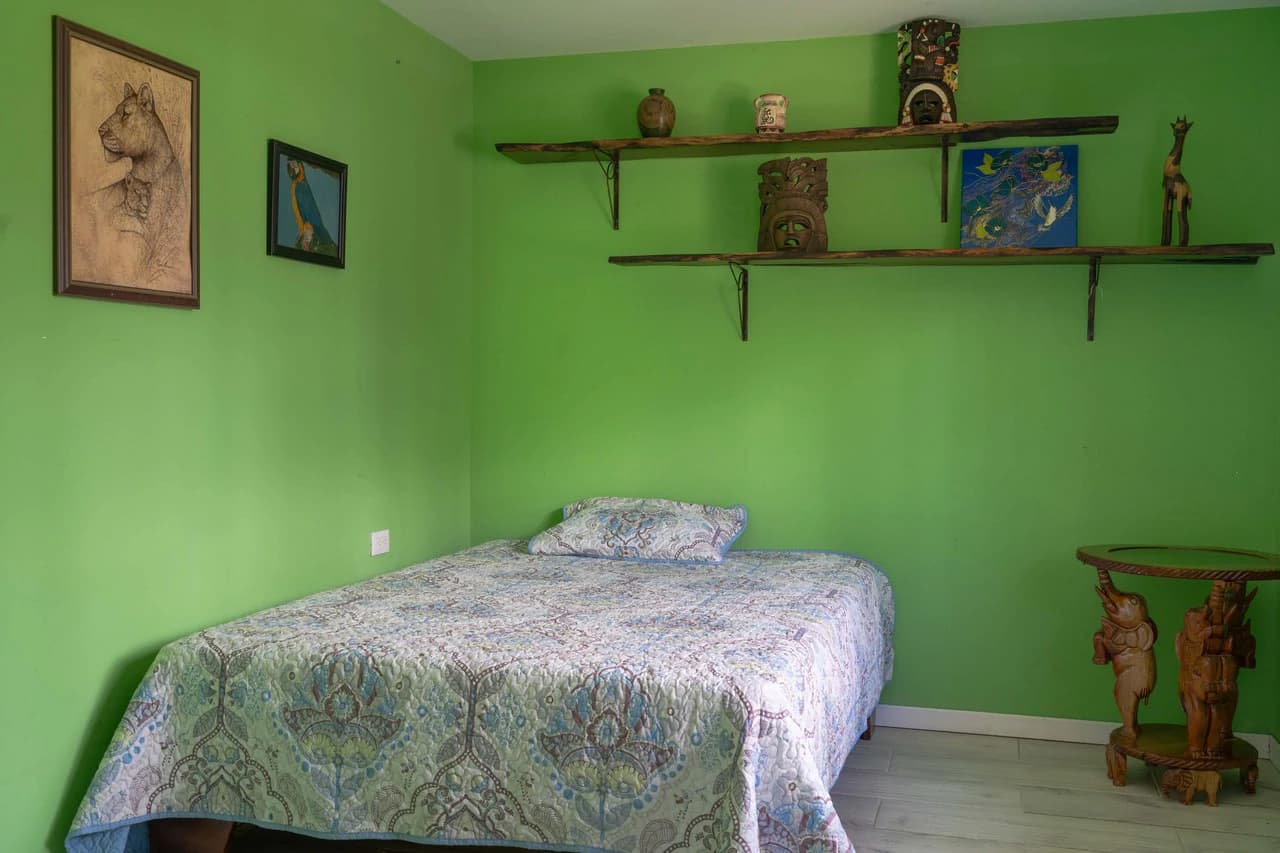 Three home stunning estate close to Quepos: Mountain Property For Sale in Parrita - photo 31