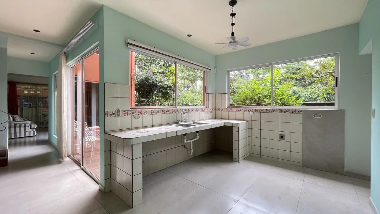 Two-Story House for Sale in Grecia, Alajuela - photo 3