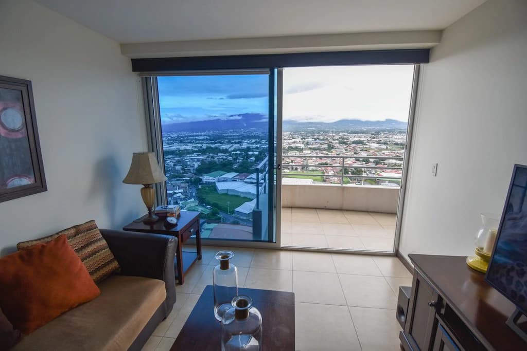 Apartamento de 2 Habitaciones en Torres Paseo Colón: Apartment For Sale in Paseo Colon - photo 20