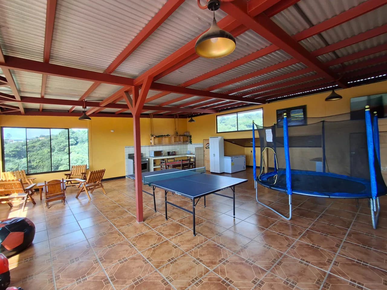 Casa Vista!: 3 level Cityview Hilltop Estate + 27,980m2 - photo 12