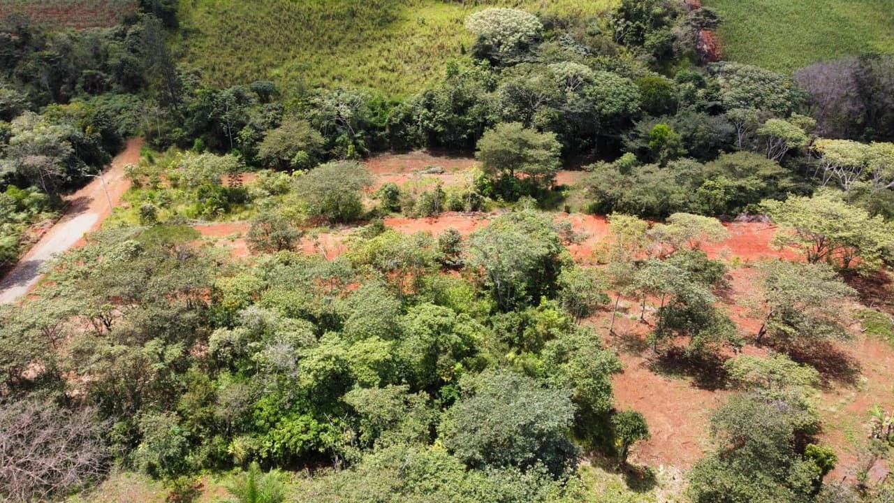 Se vende lote de 1242m2 a minutos del centro de Pérez Zeledón.: Home Construction Site For Sale in Centro de Pérez Zeledón