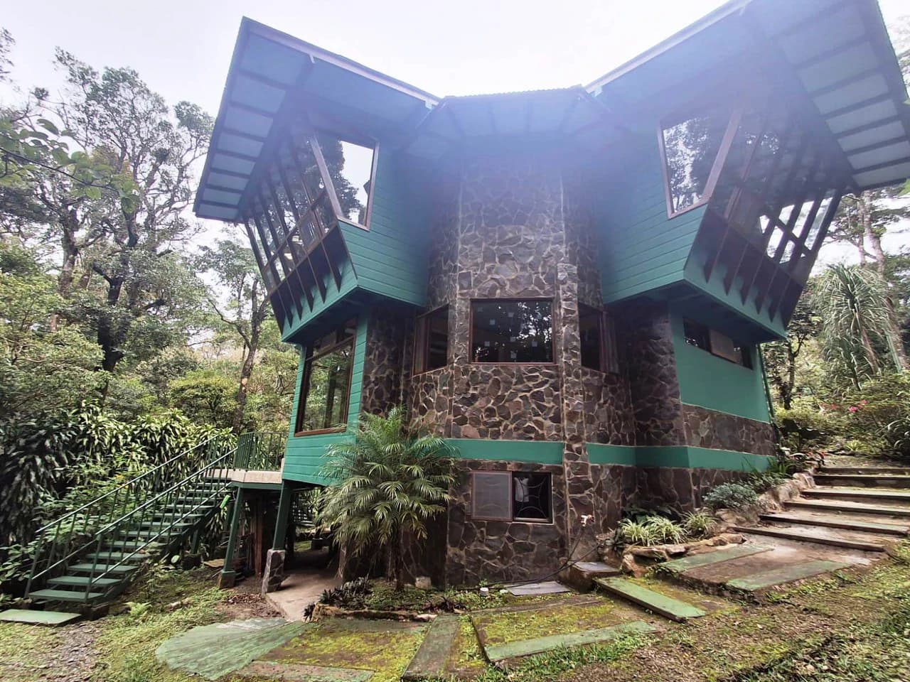 Casa Monte Verde: A LUXURY RAINFOREST HOME - photo 4