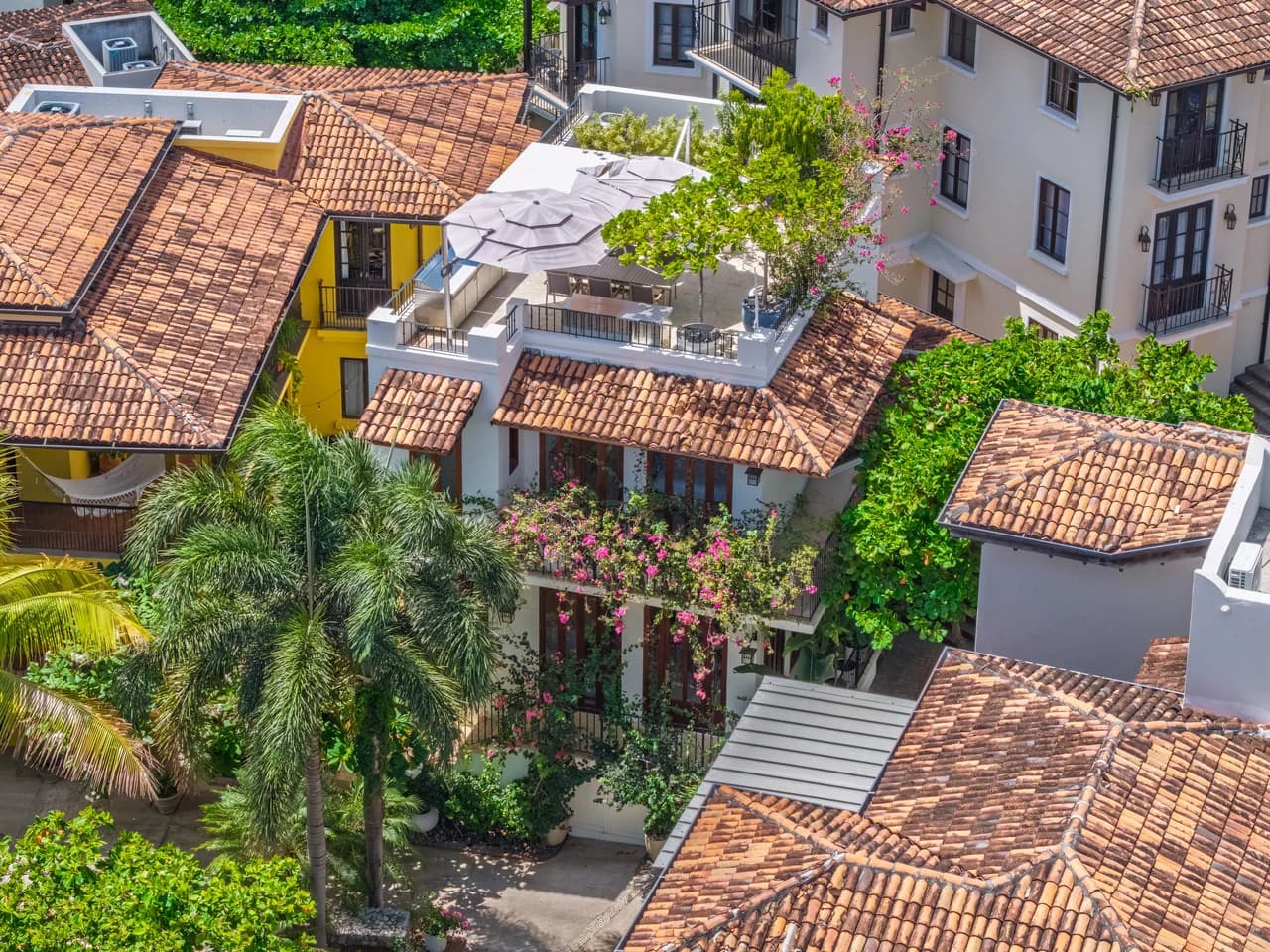 25 Paseo Del Mar: Best-Priced Beachfront Home in Las Catalinas - photo 54