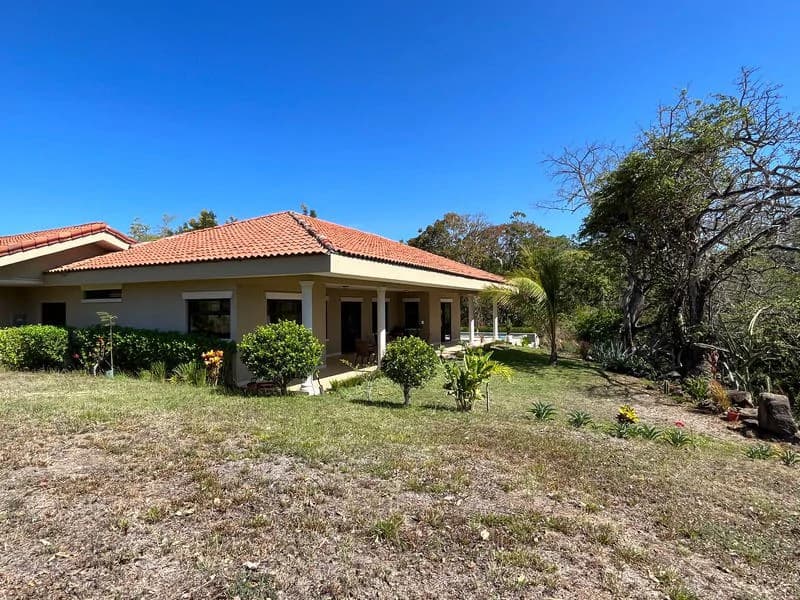 Near the Coast, Oceanfront and Riverfront Agricultural Land For Sale in Papagayo Gulf - photo 10
