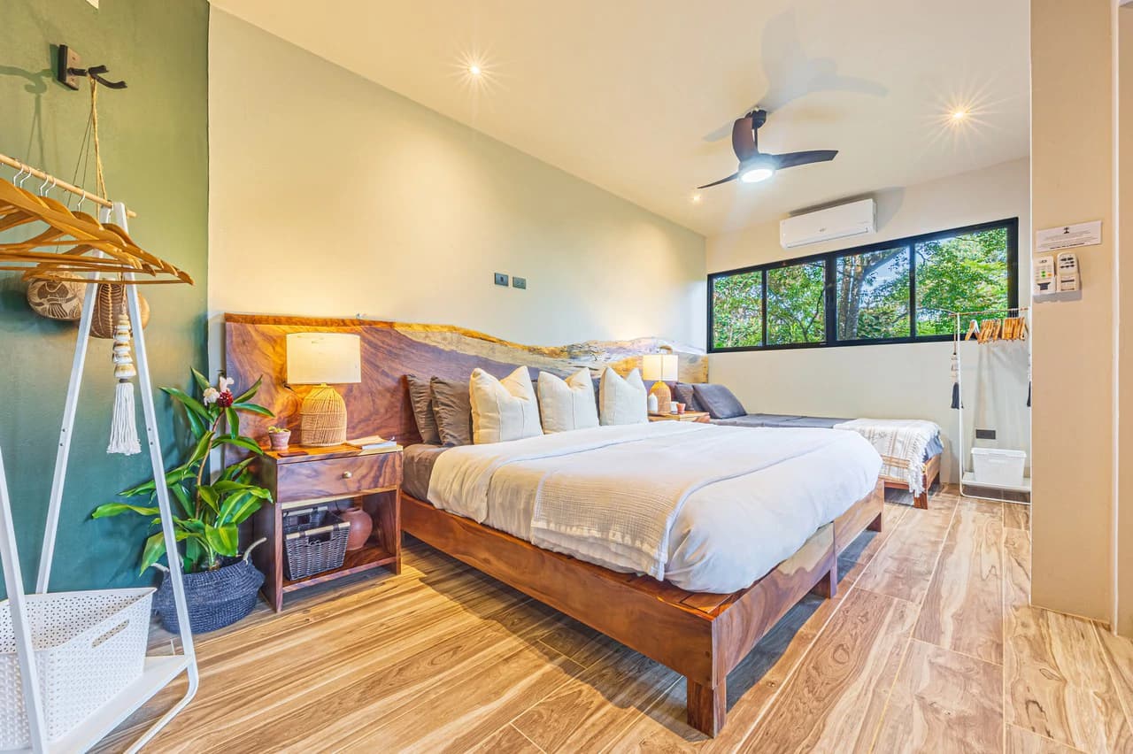 La Sombra Villas: Where Nature Meets Comfort in Tinamates! - photo 12