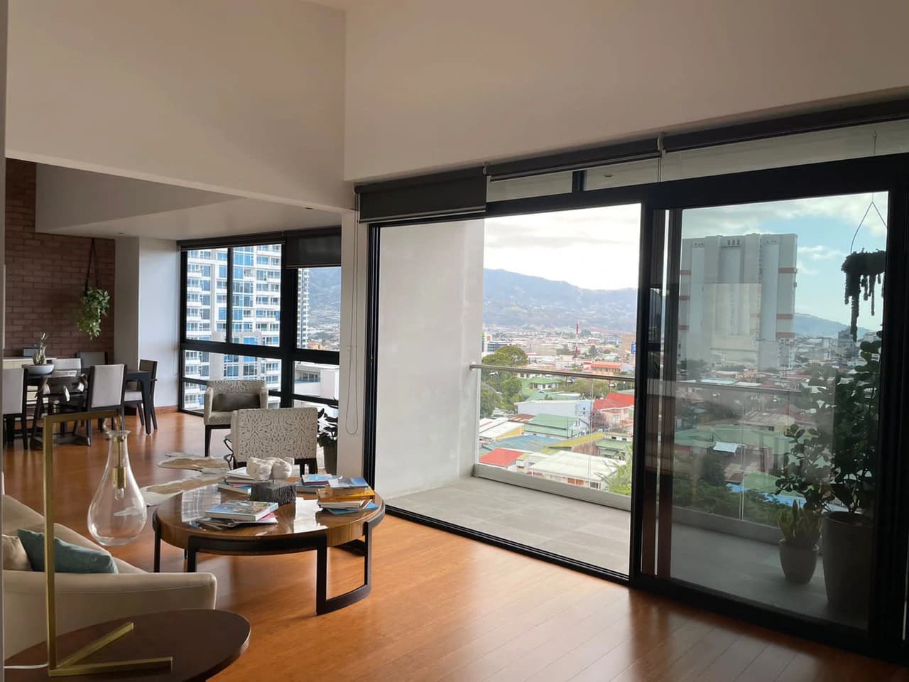 Venta de Elegante Penthouse en Barrio Escalante: Property For Sale in Barrio Escalante
