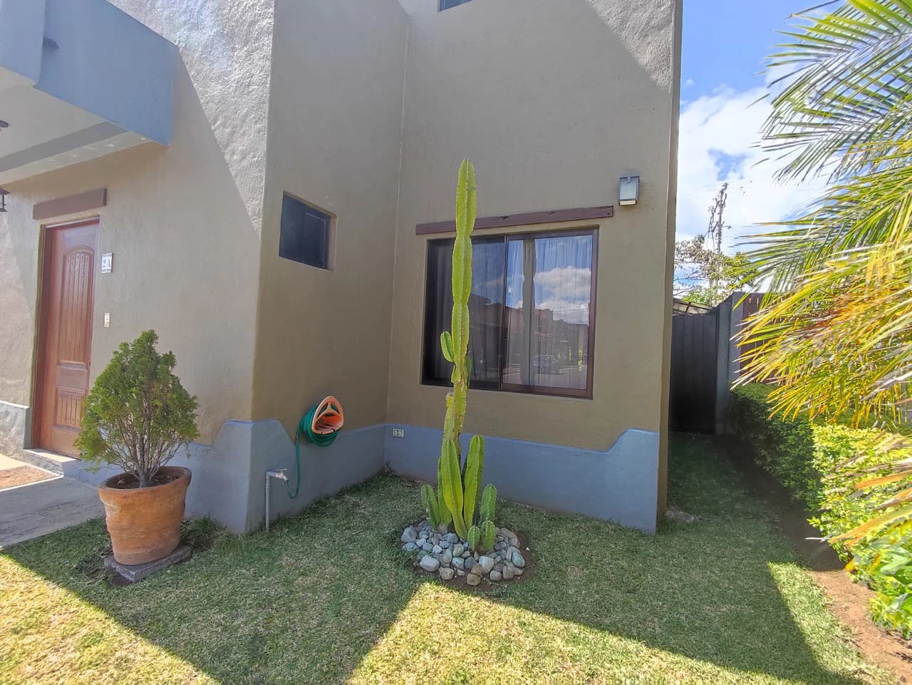 Condominio Valle de Eucaliptos: House for Sale in Valle de Eucaliptos Condominium - photo 3