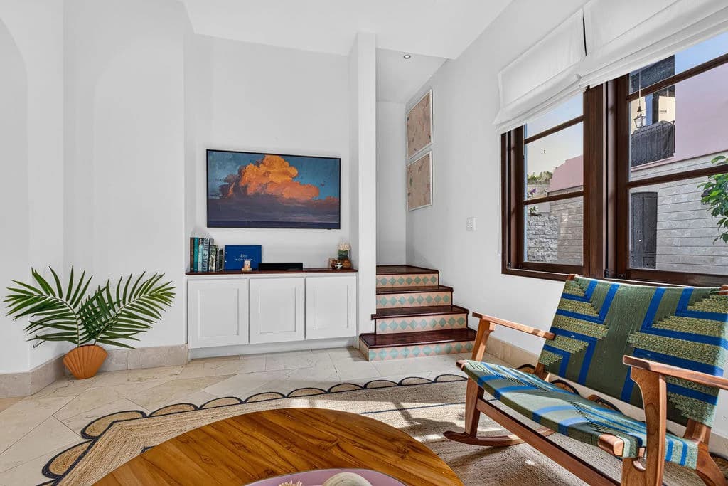 16 Calle La Ronda: Renovated Three-Bedroom Home Steps from Playa Danta - photo 34