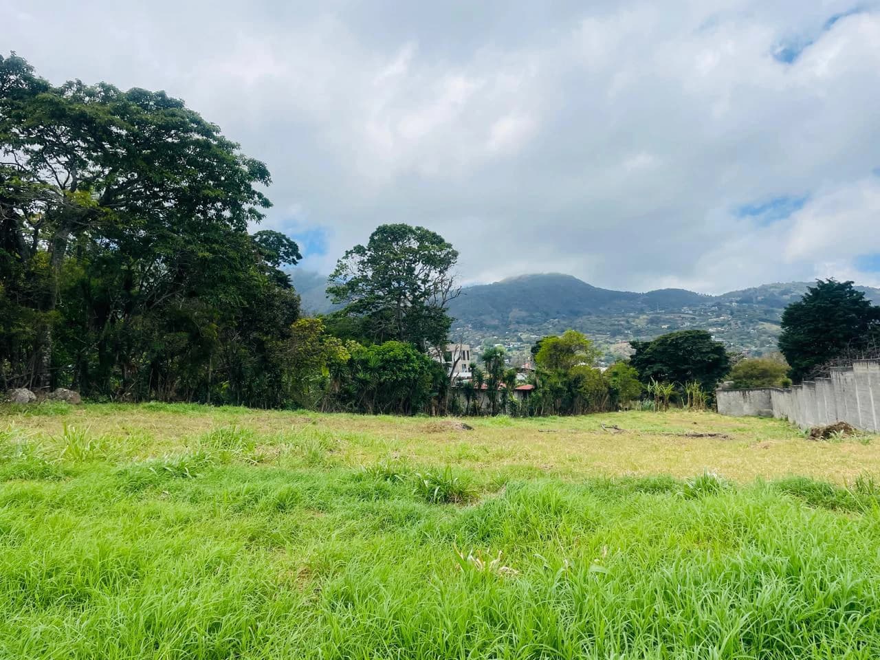 Lot for sale in Escazú for condominium development Costa Rica - photo 2