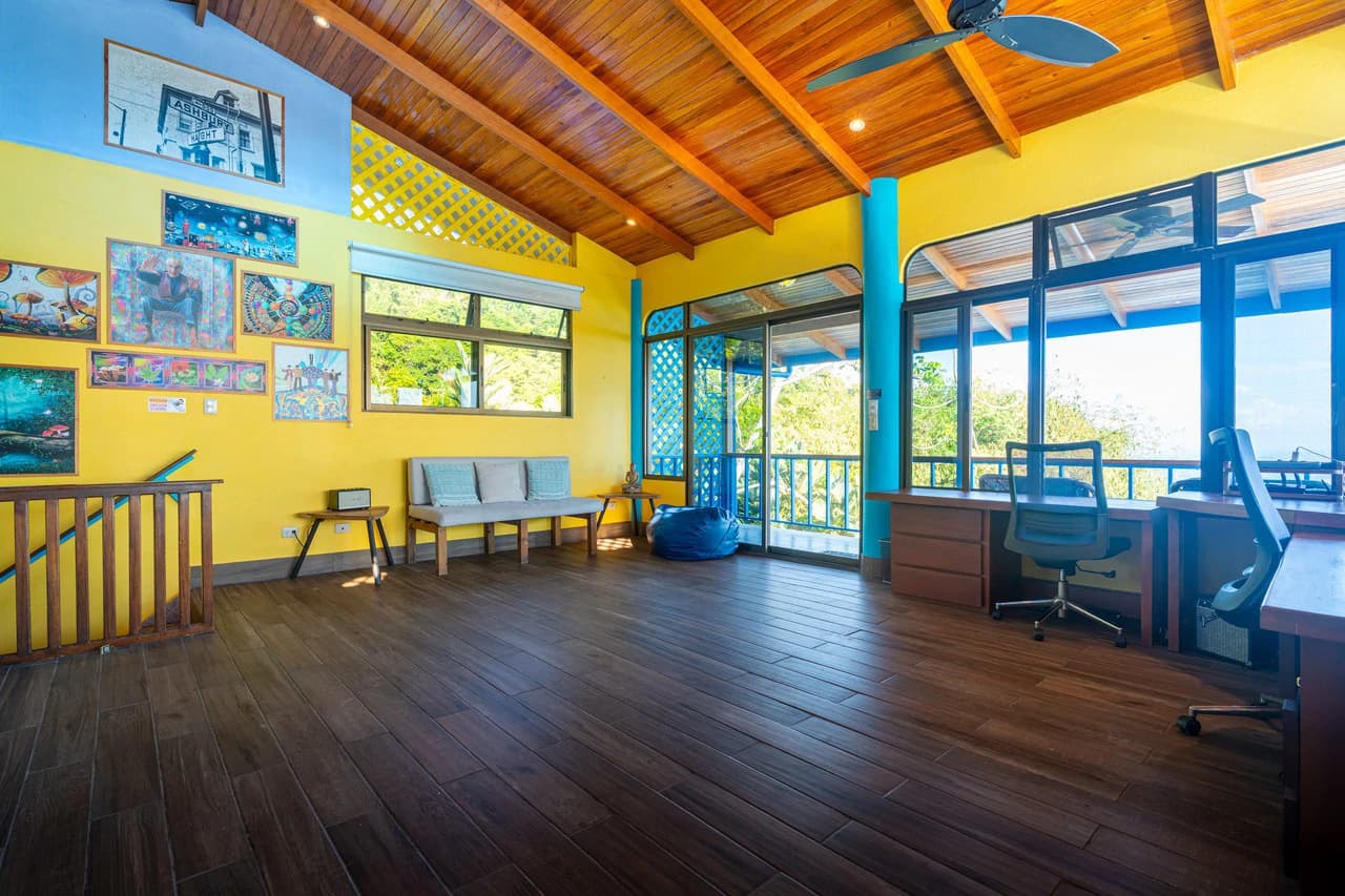Casa Vista Harmonia: Legendary Ocean Views and Sustainable Living! - photo 53