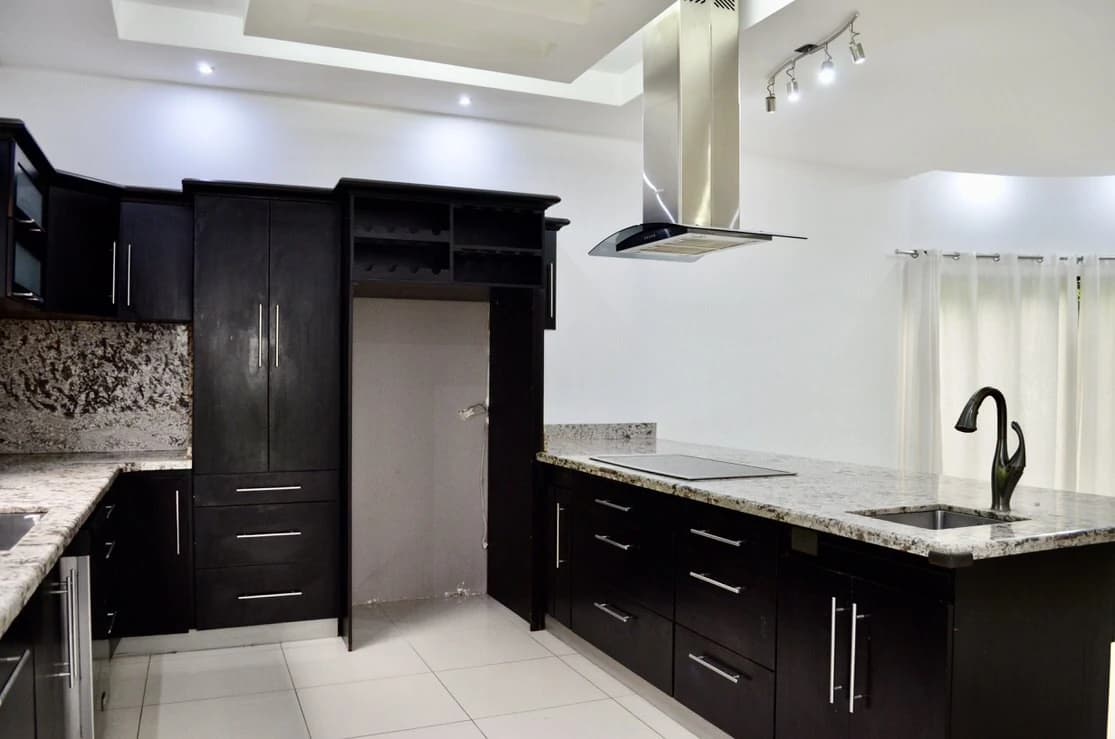 Condominio Francosta Casa Contemporanea en Venta: Condominium For Sale in Barreal - photo 9