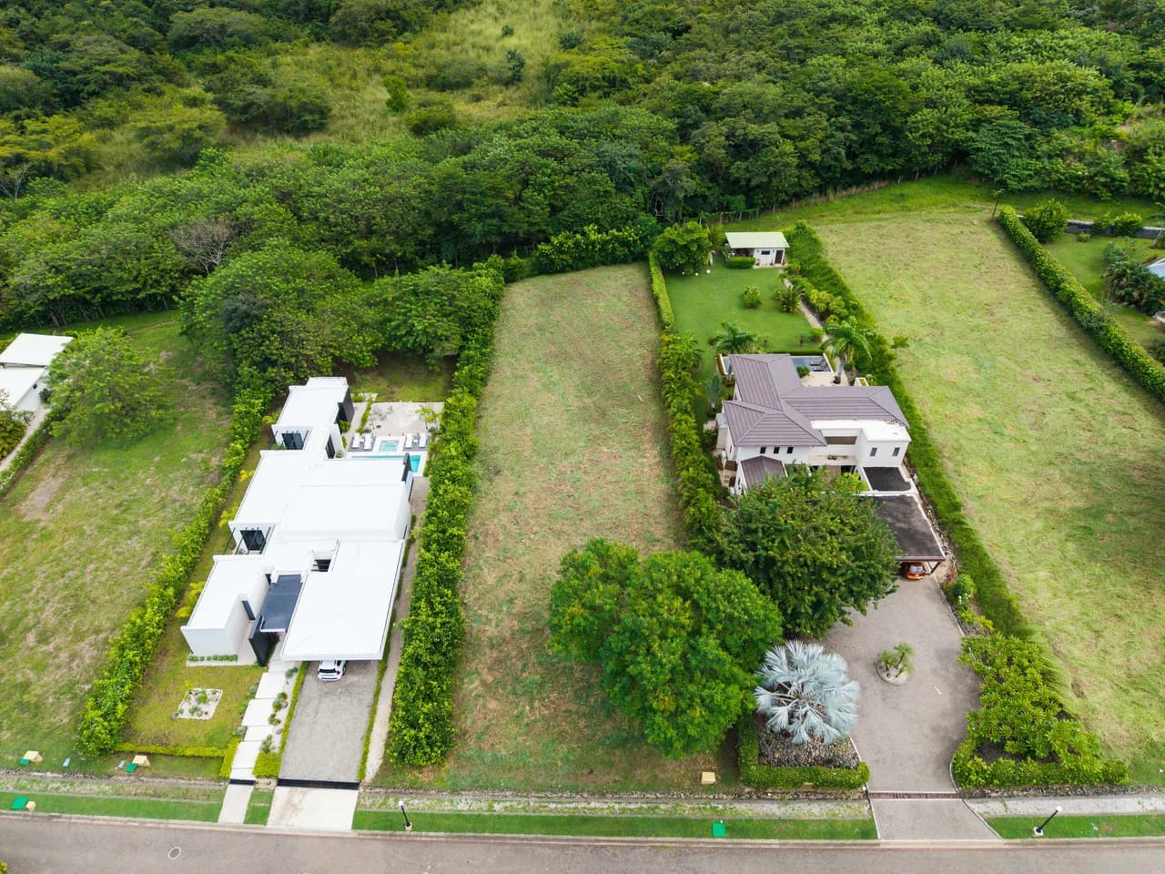 Prime Flat Lot in Senderos: Ready to Build | Premium Phase 1 Location - photo 5