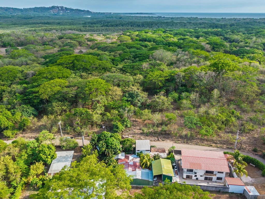 Casa Salinas: Tropical Compound with Multiple Income Opportunities in Playa Grande - photo 33