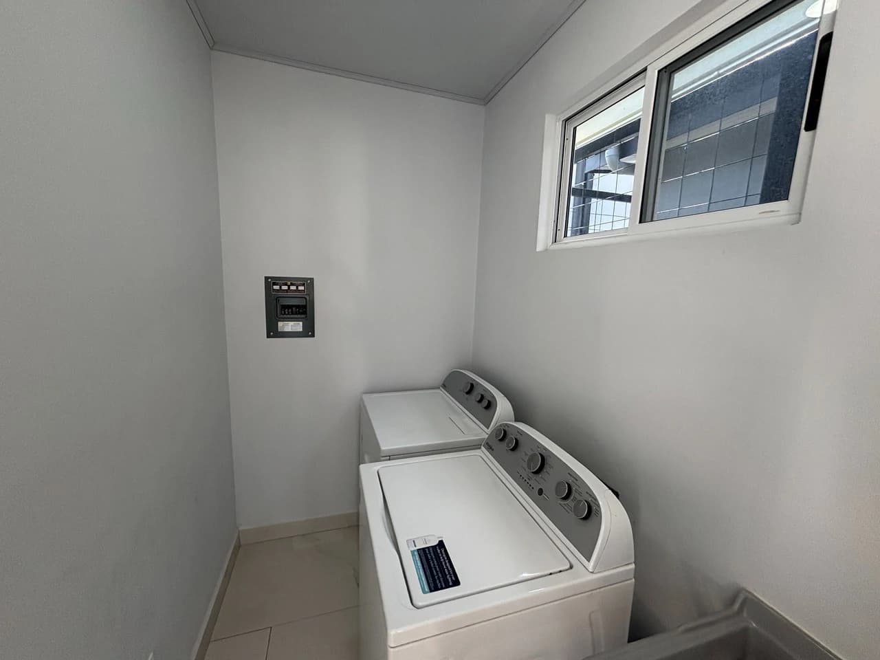 Modern 3BR Home with Exceptional Airbnb Potential Near Manuel Antonio - photo 11
