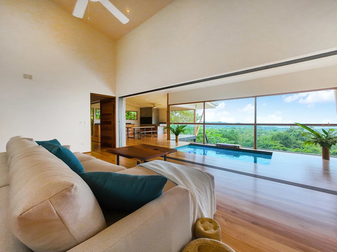 Mar Mystique Haven: Your Dream Home with Stunning Ocean Views - photo 5