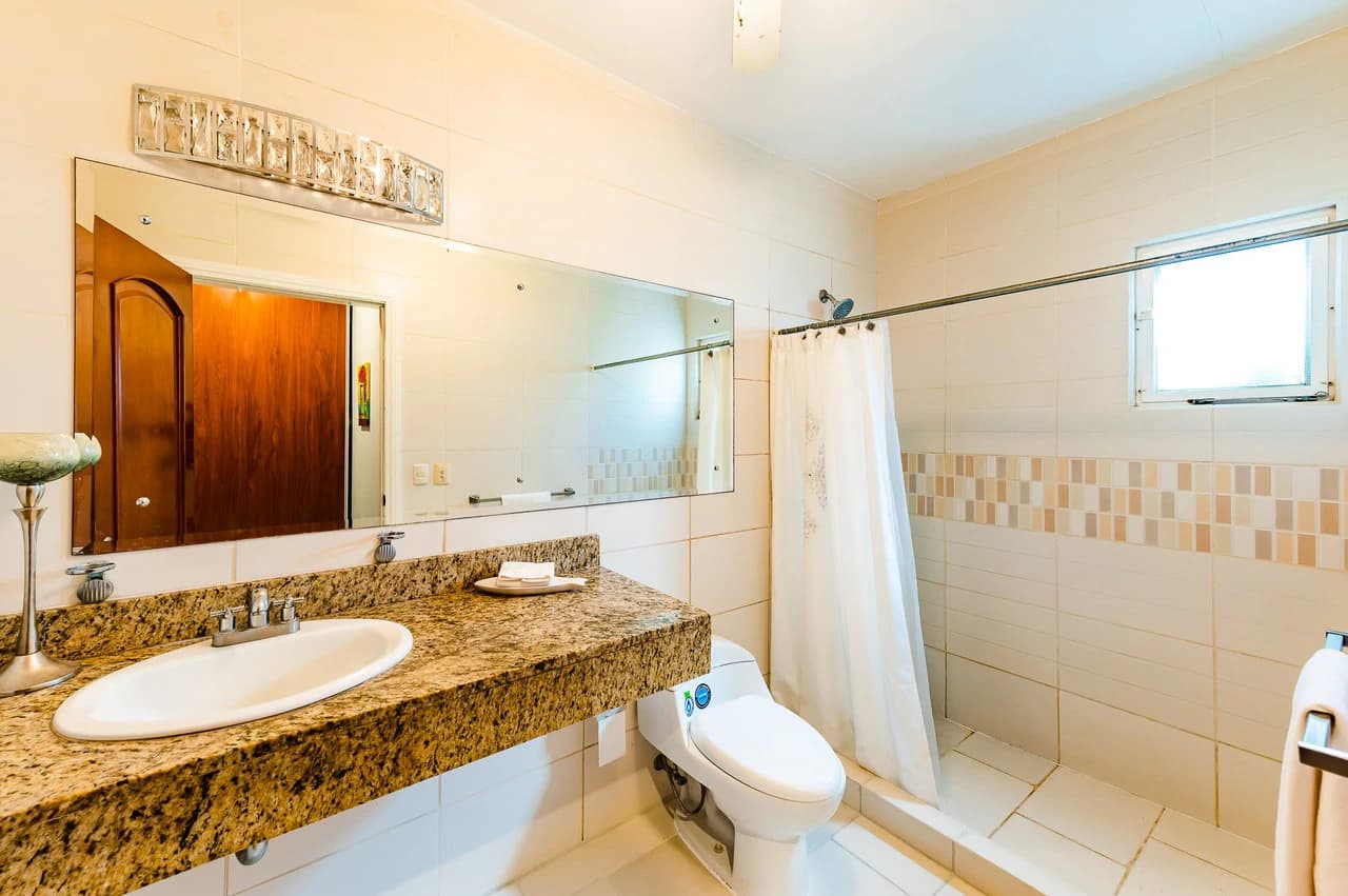 Surfside Place 6: Renovated Beachside Condo in Surfside Potrero – Prime Location with Pool & Resort-Style Amenities - photo 10