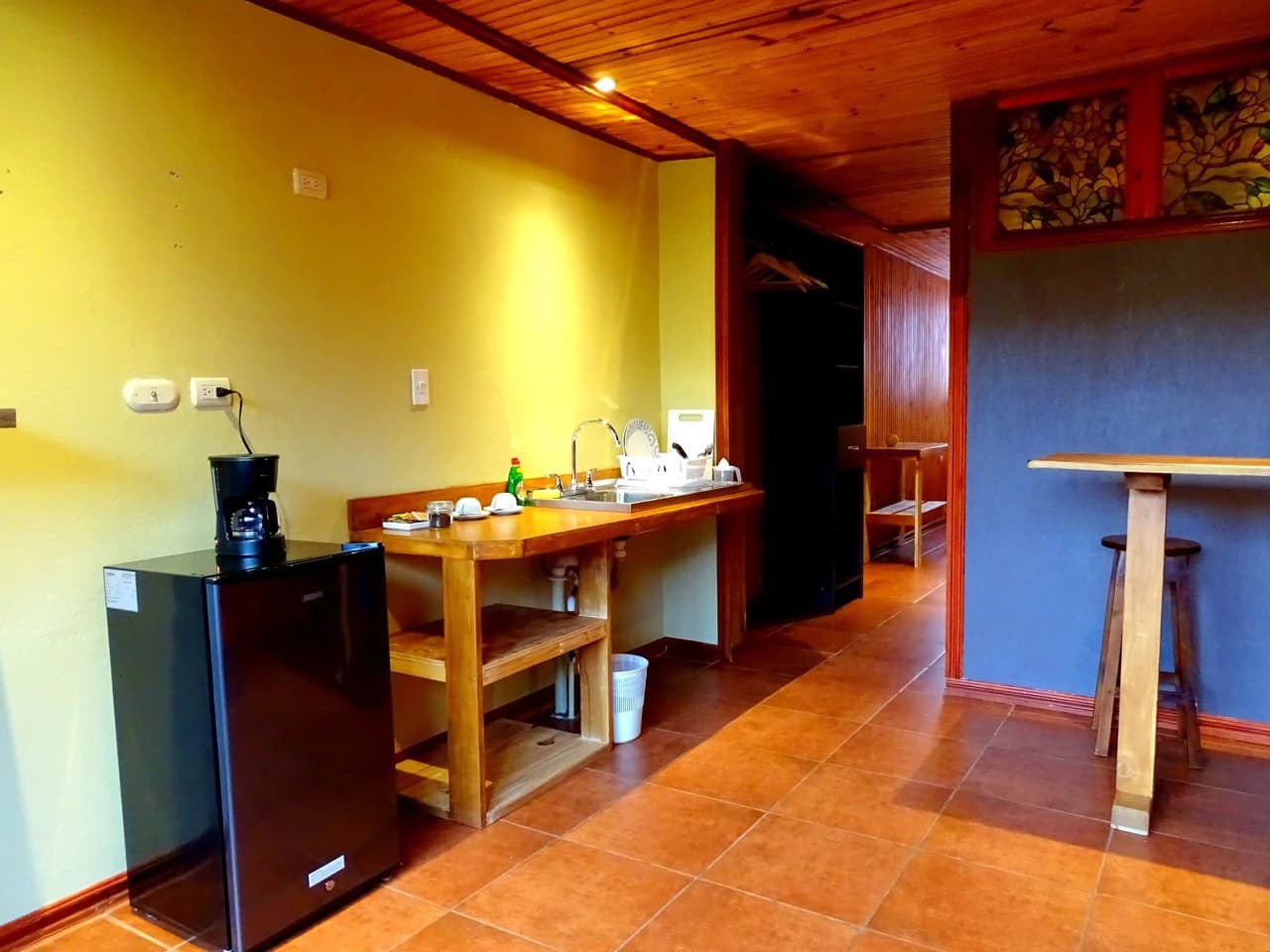 Unique Hotel in Monteverde. Cerro Plano.: Established 11-Room Hotel with Apartments in Monteverde – Prime Location & Proven Track Record - photo 19