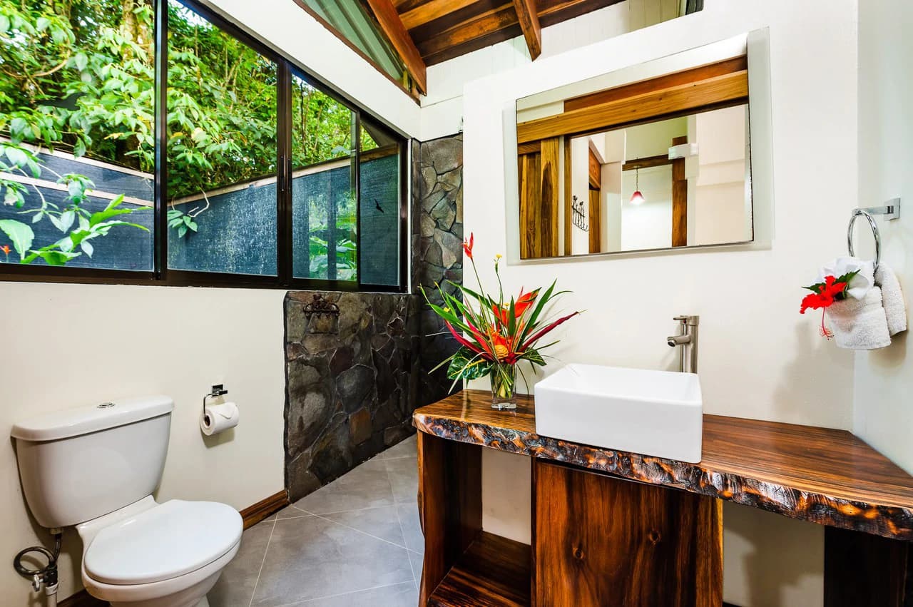 Casitas Tenorio B&B: Turnkey Eco-Lodge in Bijagua: Profitable Business, Sustainable Luxury, and Breathtaking Nature - photo 16