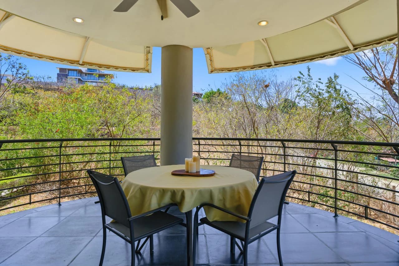 La Perla 113: Boutique Luxury Condo in the Heart of Tamarindo - photo 9