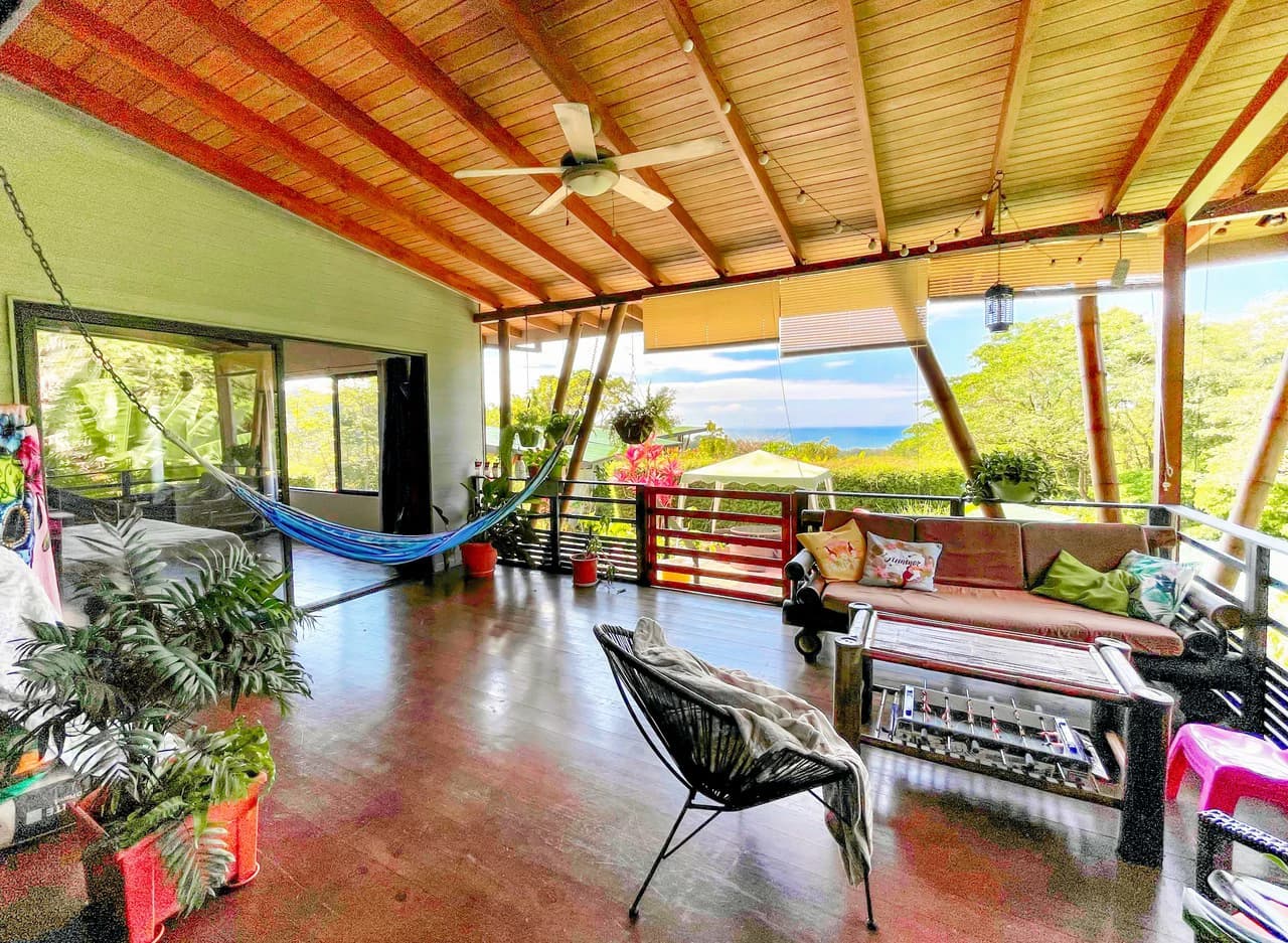 2.24 ACRES – 7 Bedrooms Ocean View Boutique Hotel With Two Pools, 5 Minutes to Uvita, Multiple Rental Options!! - photo 37