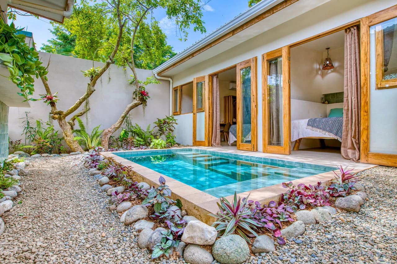 2 Bd/2 Ba - Move-In Ready Caribbean Living in Central Puerto Viejo - photo 2