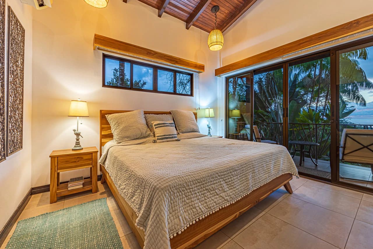 Luxurious Coastal Retreat with Ocean Views in Uvita, Costa Rica - photo 43