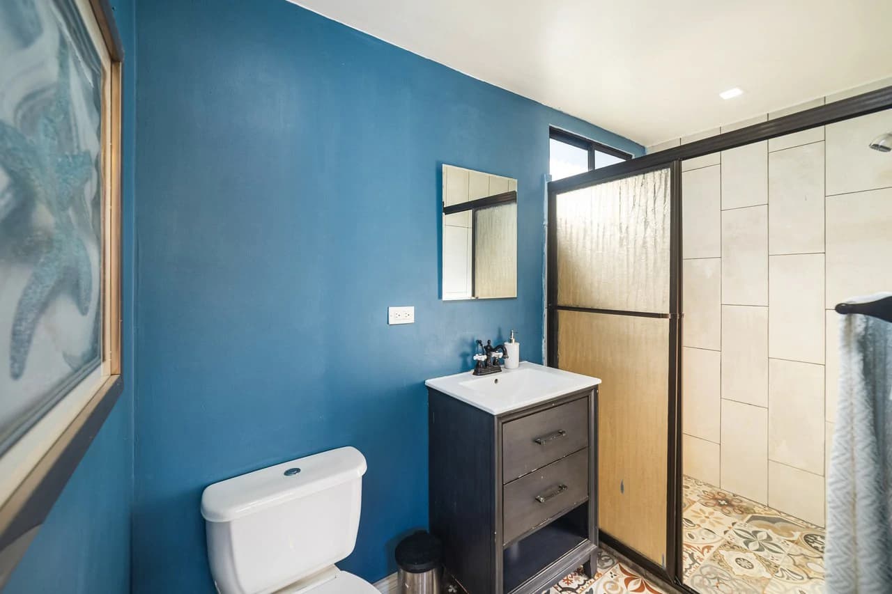 Casa Jungle: Jungle Lot with Container Home 10 min from the beach - photo 20