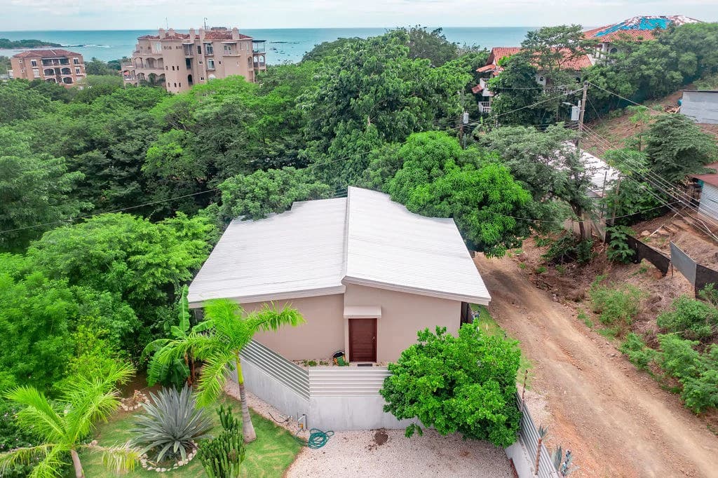 Casa Amani: Luxury Ocean-View Estate & Investment Opportunity in Tamarindo! - photo 100